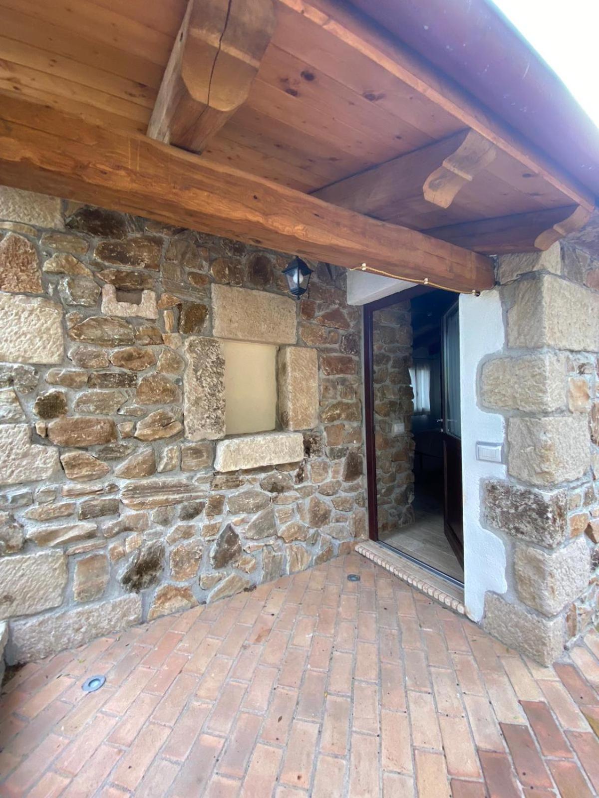 Su Lidone Apartment Ozieri Exterior foto